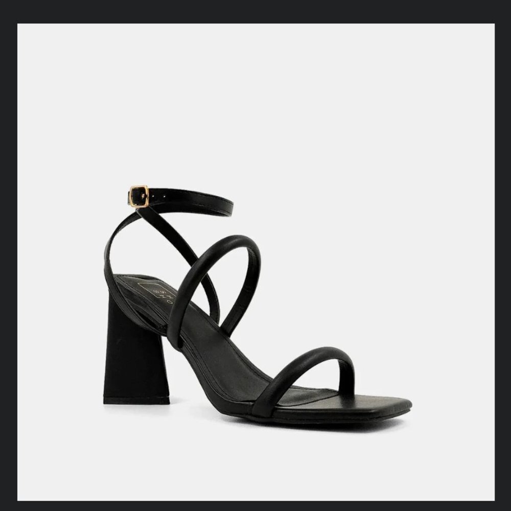Evangeline Heel View 3